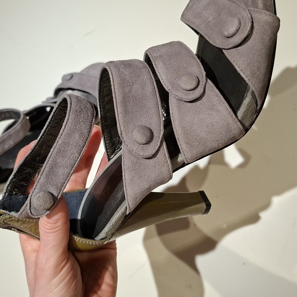 Talbots Gray Suede & Olive Green Patent Leather Heels with Buttons (US 7) - Picture 2 of 10